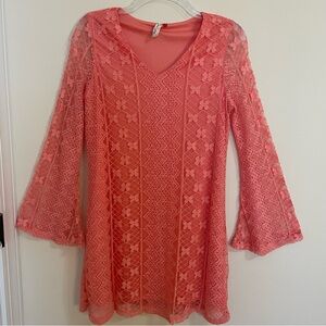 Red Camel Coral Lace V-neck Bell Sleeve Tunic Mini Dress Women’s Size M